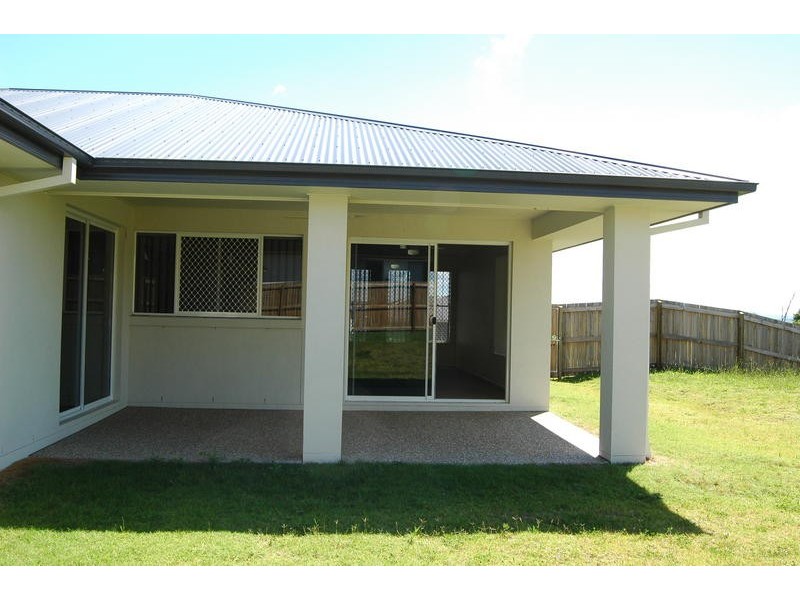 32 Tulip Street, Yamanto QLD 4305